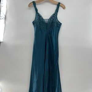 Vintage Womens Victorias Secret Teal Satin Long Maxi Lace Sexy Slip Gown Slit S